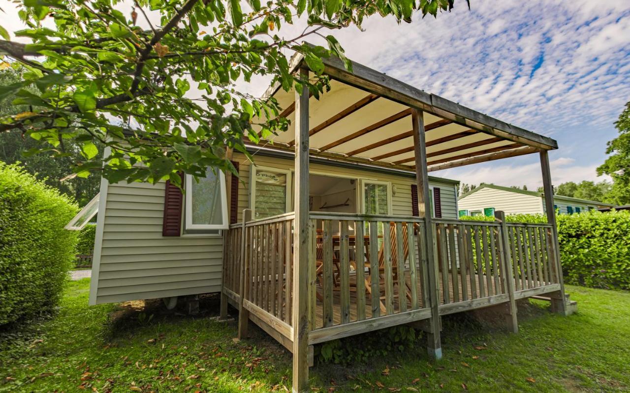 Camping Du Chateau Vert Hondainville Exterior foto