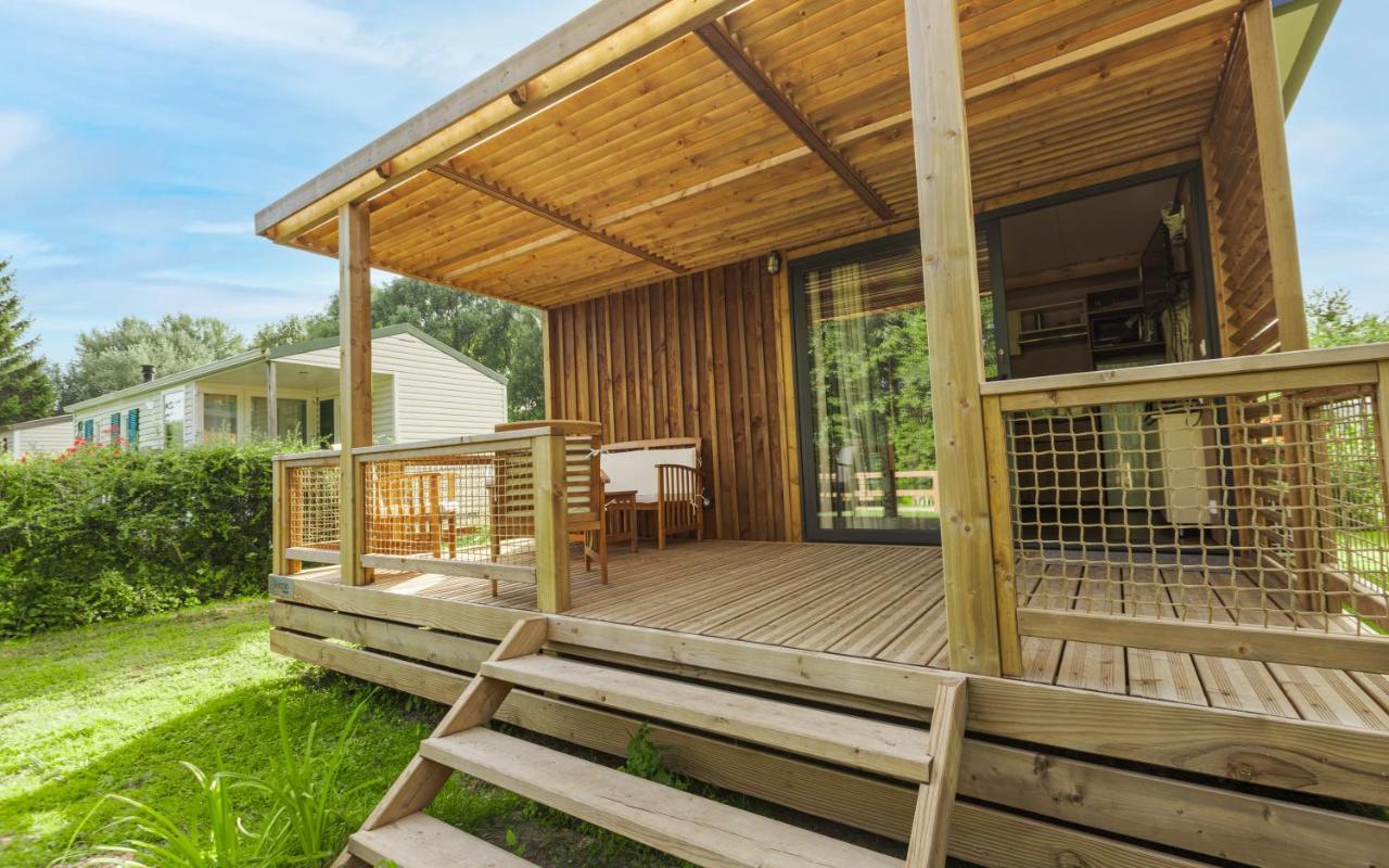 Camping Du Chateau Vert Hondainville Exterior foto