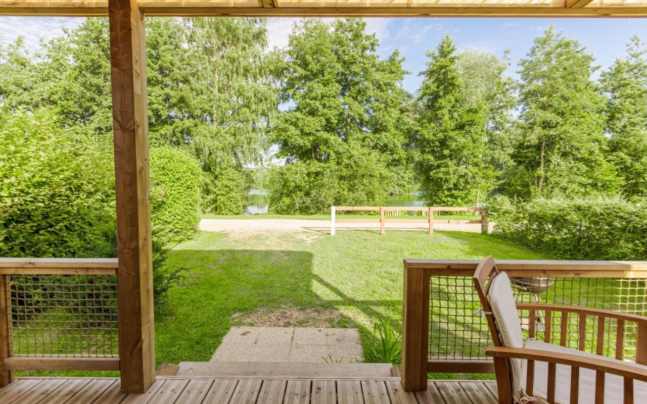 Camping Du Chateau Vert Hondainville Exterior foto